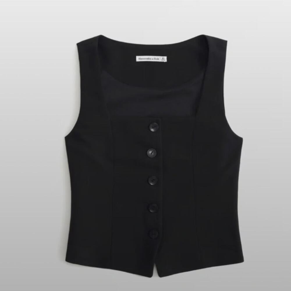 Abercrombie & Fitch Black Button-Front Top NWT Size XXL